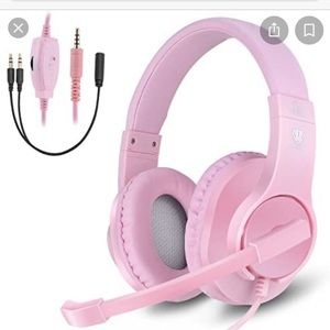 NWT pro gaming headset